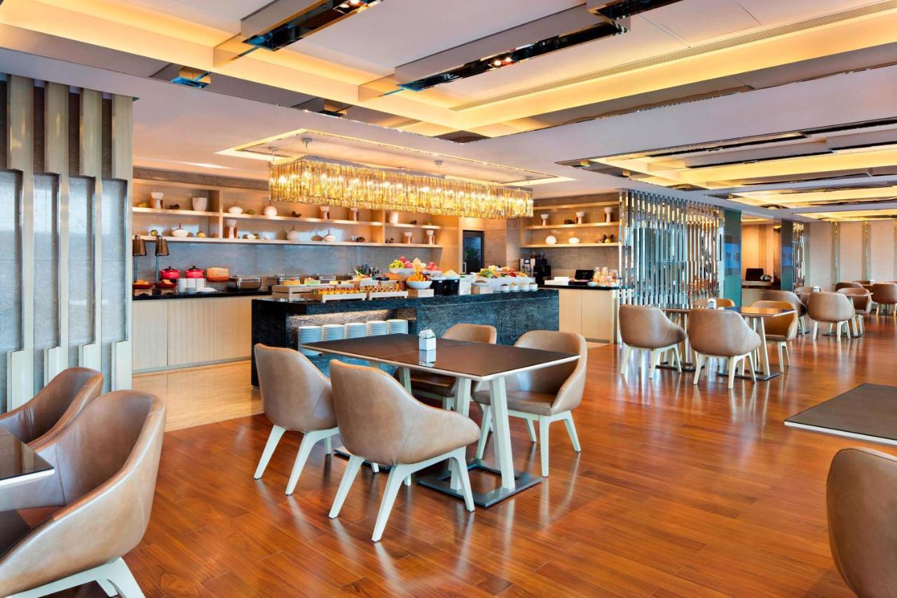 Jw Marriott Hotel Chengdu Bagian luar foto